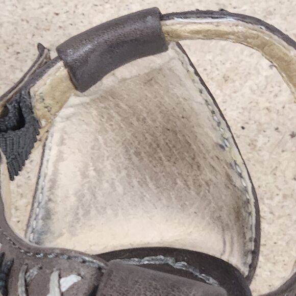 Frye Brown Leather Beaded T Thong Sandals Flats Boho Size Cross stitch - Picture 15 of 16